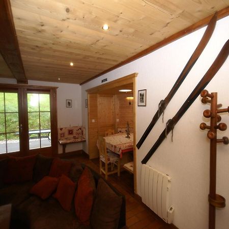 Charming Chalet In Ventron With Terrace Exterior photo